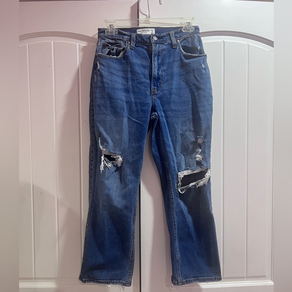 Abercrombie and Fitch The Ankle Straight Ultra High Rise Distressed Jeans Sz 27